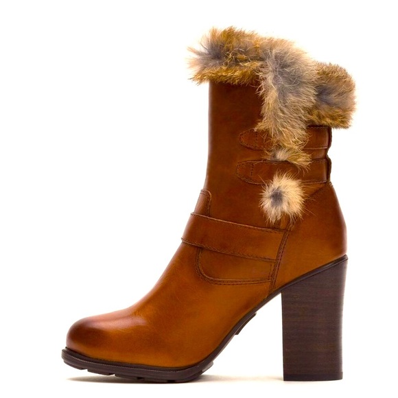 RARE Frye Penny Lux Rabbit Fur-Lined Cognac Leather Buckle Heeled Ankle Booties - Picture 2 of 15